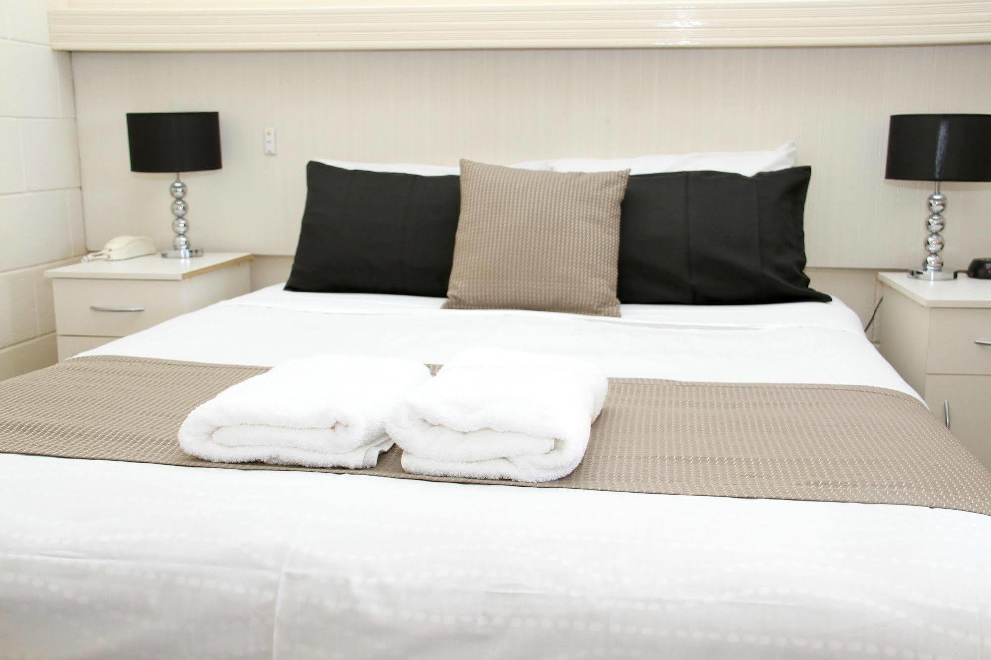 Renmark Motor Inn Bagian luar foto