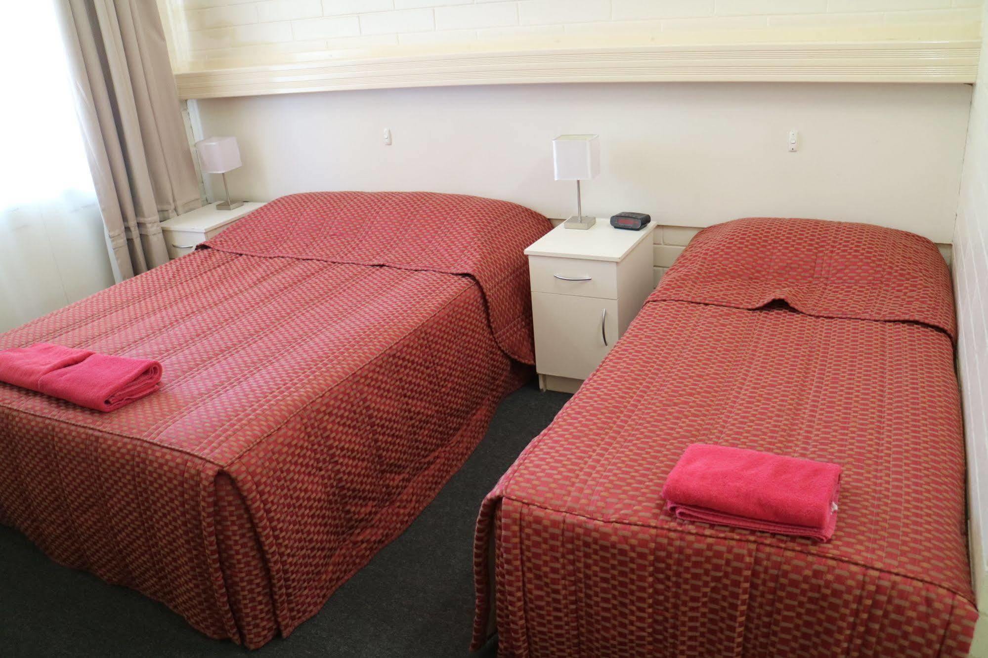 Renmark Motor Inn Bagian luar foto