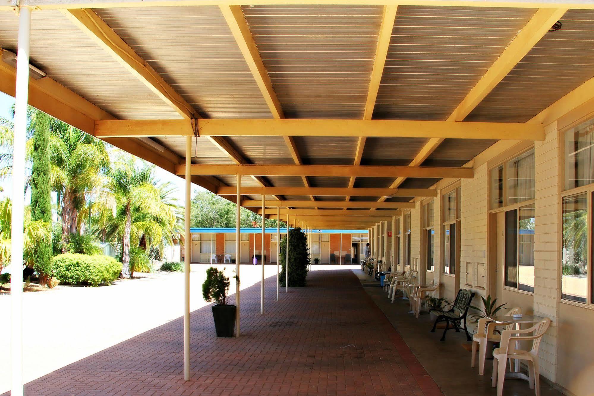 Renmark Motor Inn Bagian luar foto